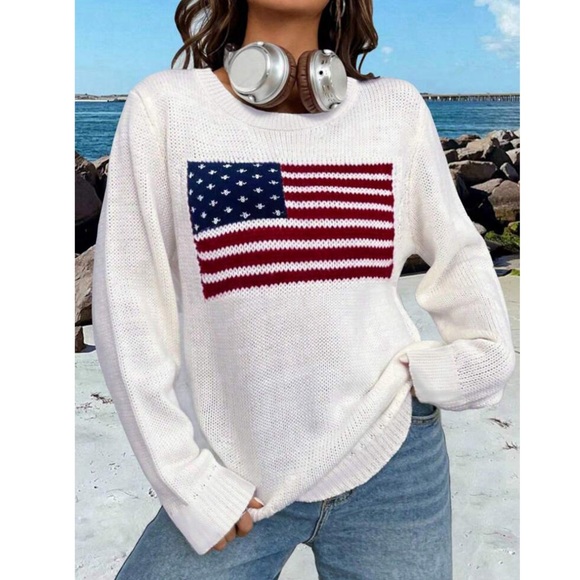 American Flag Knit White Pullover Sweater Crew Neck Long Sleeve - Picture 2 of 7